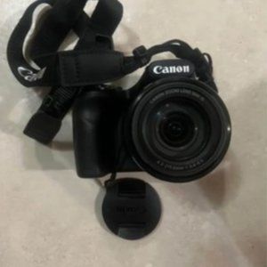 Canon PowerShot SX540 HS Digital Camera - Like New, Lightly Used